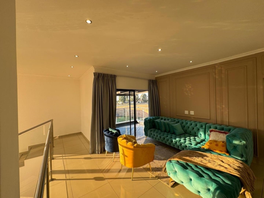 4 Bedroom Property for Sale in Wildtuinpark Gauteng