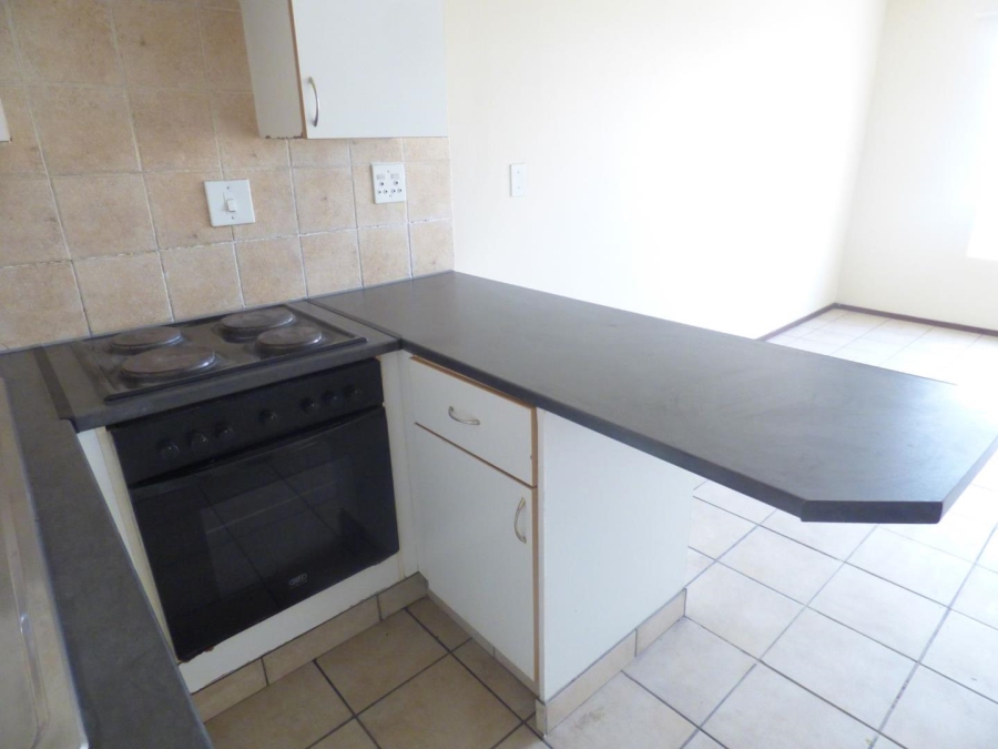 1 Bedroom Property for Sale in Ravenswood Gauteng