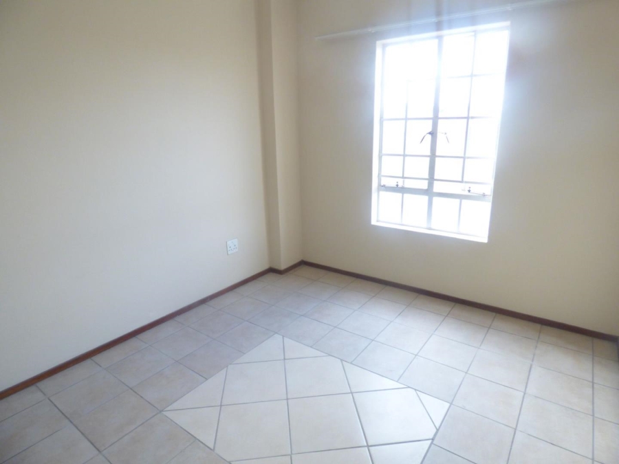 1 Bedroom Property for Sale in Ravenswood Gauteng
