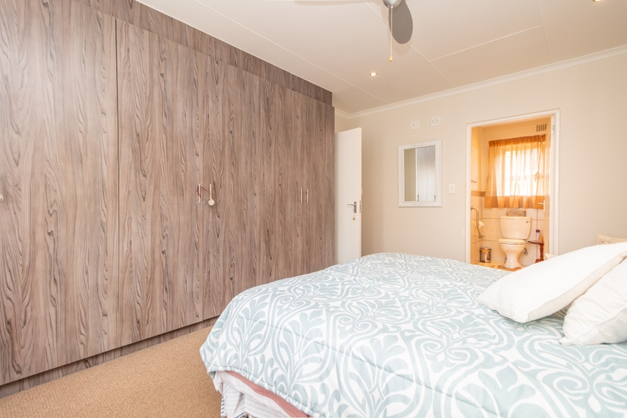 3 Bedroom Property for Sale in Homes Haven Gauteng