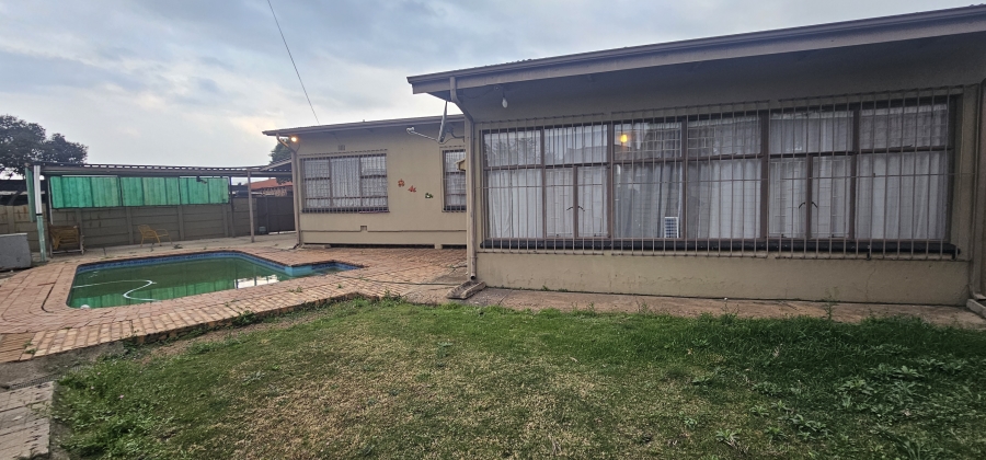 3 Bedroom Property for Sale in Brenthurst Gauteng