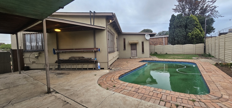 3 Bedroom Property for Sale in Brenthurst Gauteng