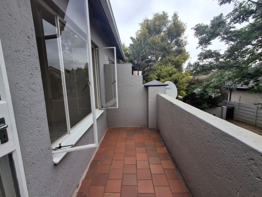 2 Bedroom Property for Sale in Eden Glen Gauteng