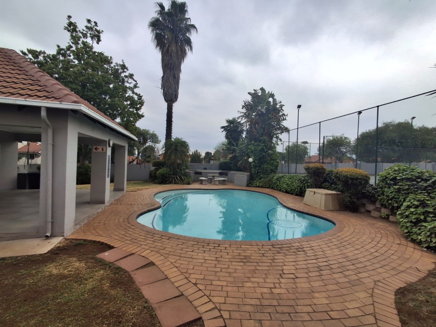 2 Bedroom Property for Sale in Eden Glen Gauteng
