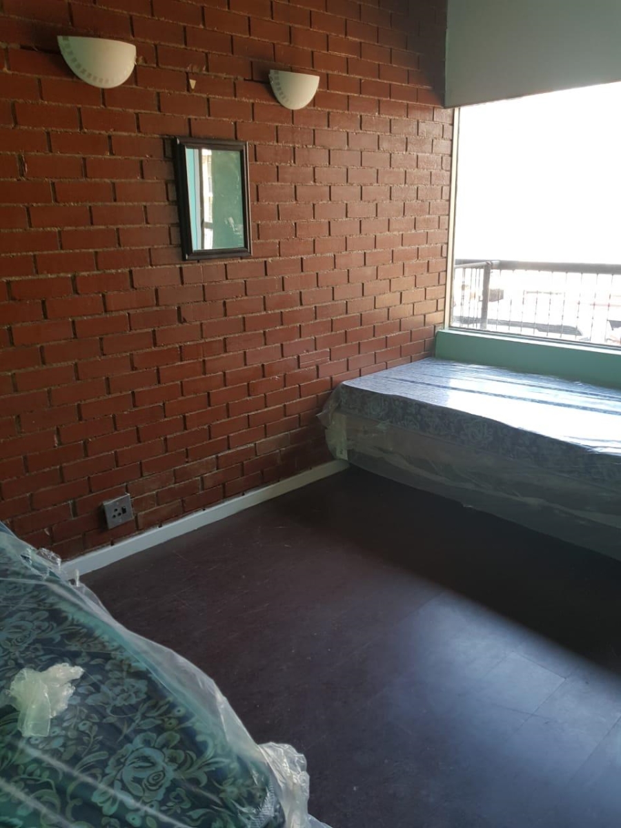 5 Bedroom Property for Sale in Braamfontein Gauteng