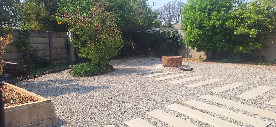 5 Bedroom Property for Sale in Kenmare Gauteng