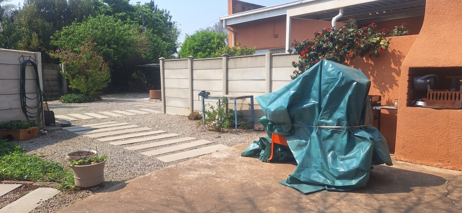 5 Bedroom Property for Sale in Kenmare Gauteng