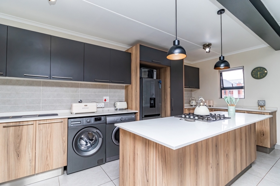 2 Bedroom Property for Sale in Olivewood Hub Business Park Gauteng