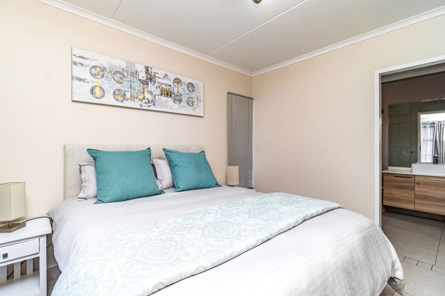 2 Bedroom Property for Sale in Olivewood Hub Business Park Gauteng