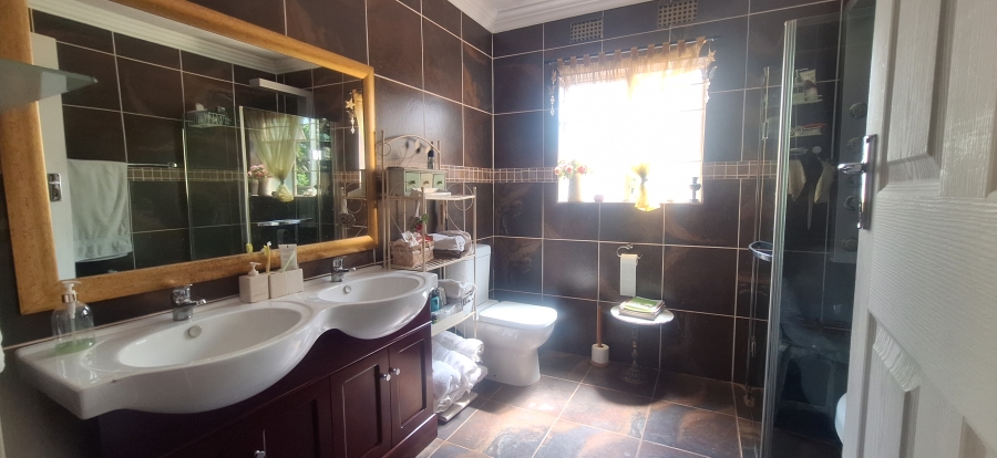 4 Bedroom Property for Sale in Krugersdorp North Gauteng
