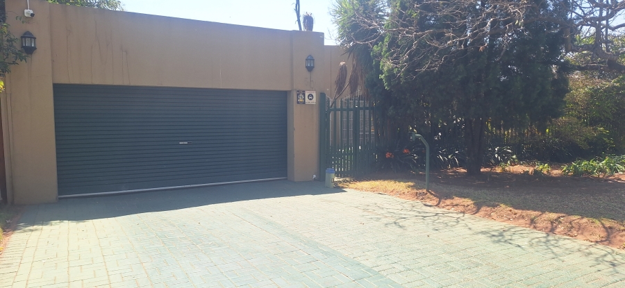 4 Bedroom Property for Sale in Krugersdorp North Gauteng