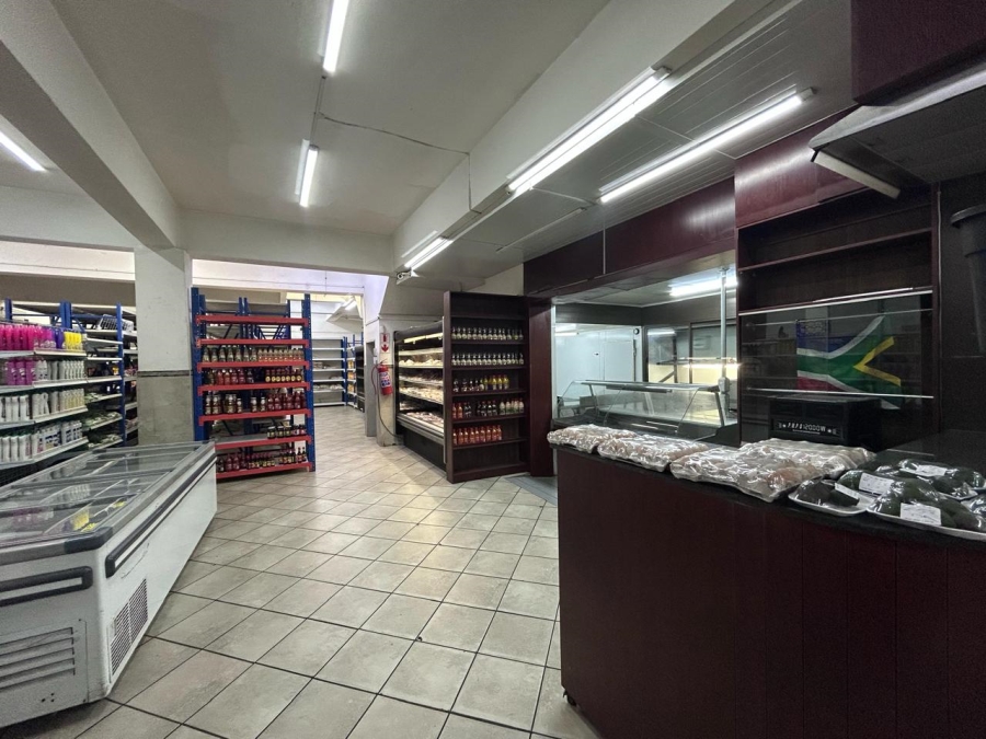 Commercial Property for Sale in East Geduld Gauteng