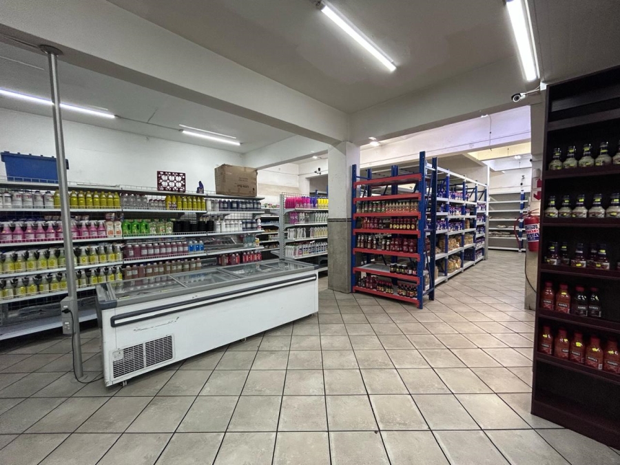 Commercial Property for Sale in East Geduld Gauteng