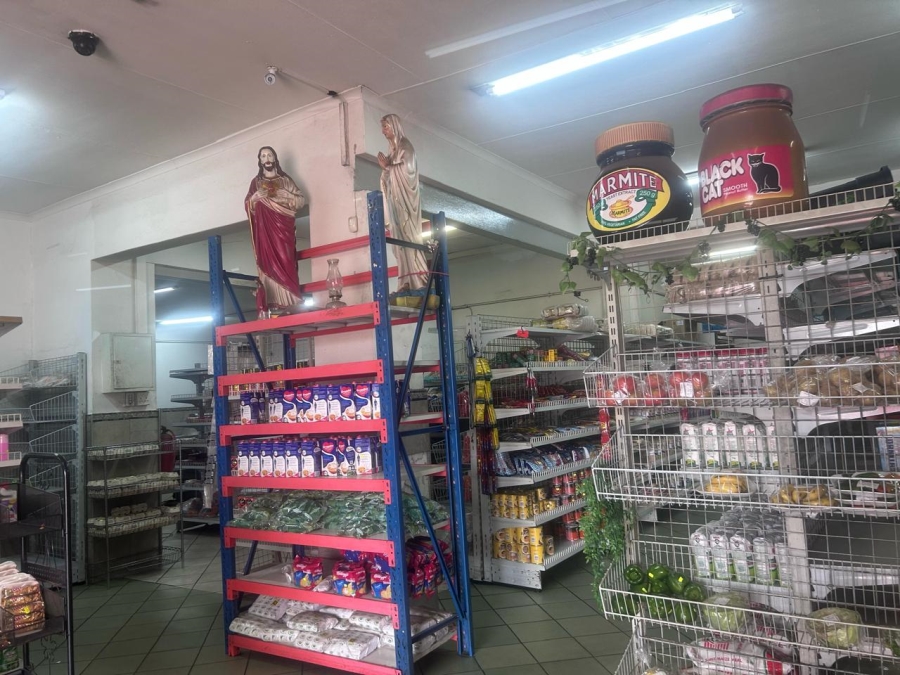 Commercial Property for Sale in East Geduld Gauteng