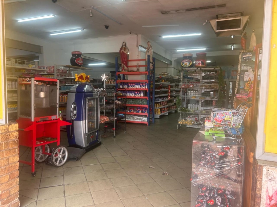 Commercial Property for Sale in East Geduld Gauteng