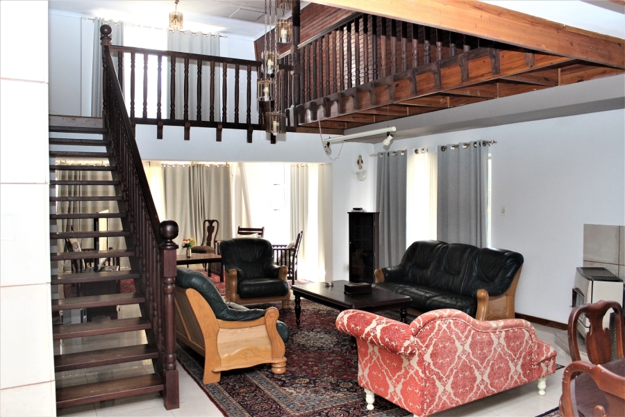8 Bedroom Property for Sale in Moreleta Park Gauteng