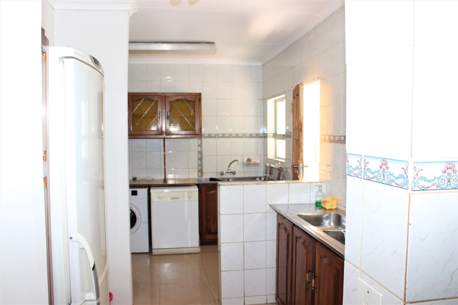 8 Bedroom Property for Sale in Moreleta Park Gauteng