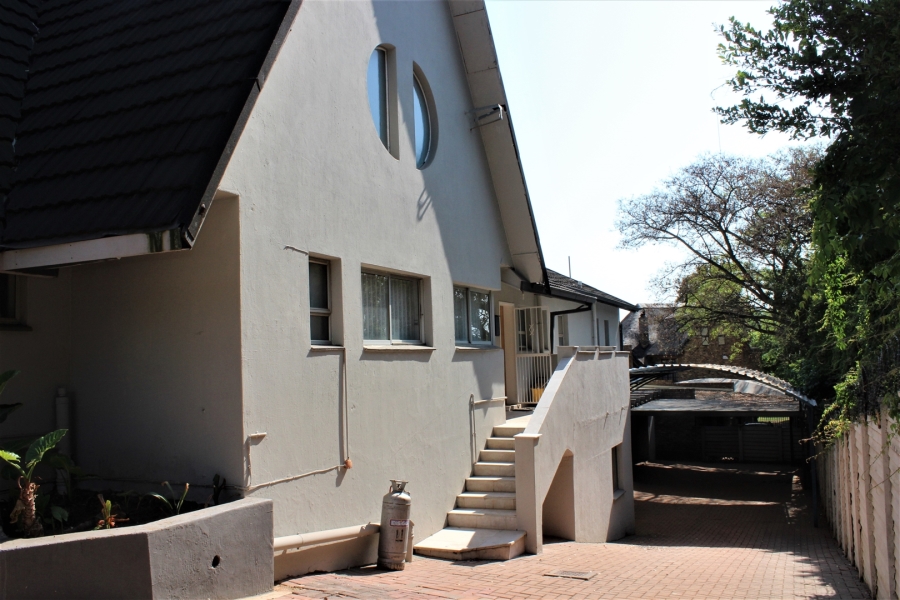 8 Bedroom Property for Sale in Moreleta Park Gauteng