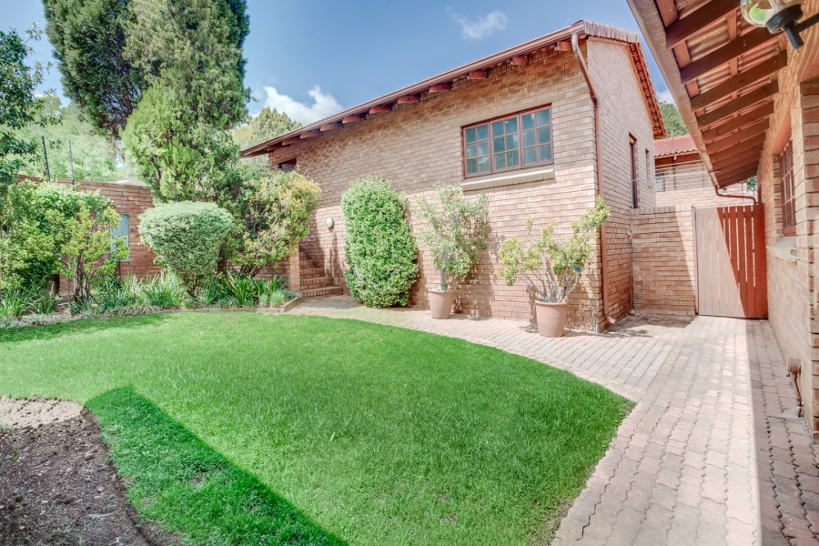 4 Bedroom Property for Sale in Rivonia Gauteng
