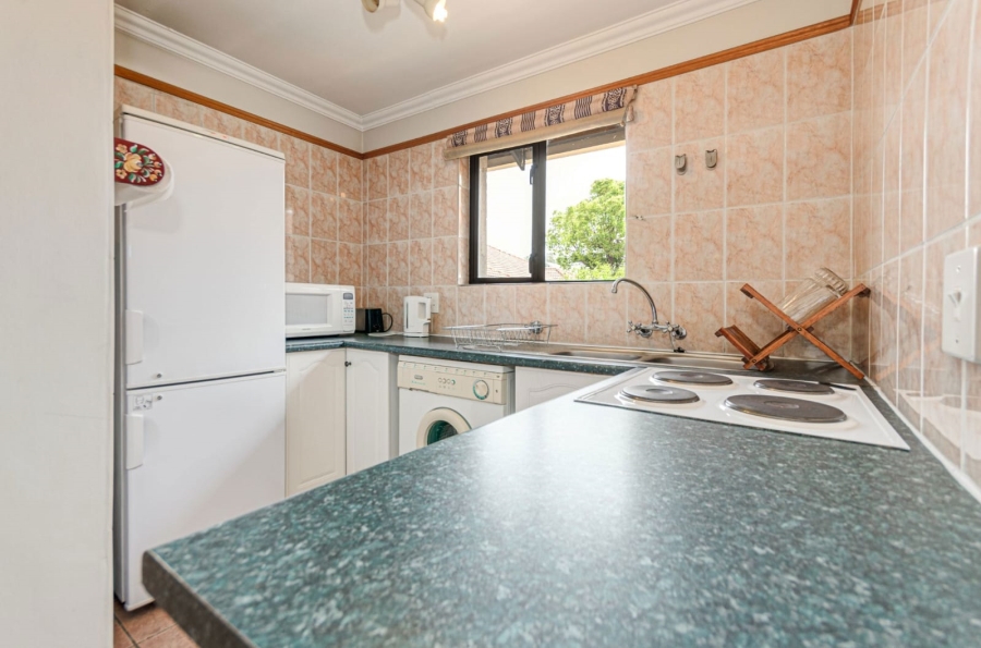 1 Bedroom Property for Sale in Bryanston Gauteng