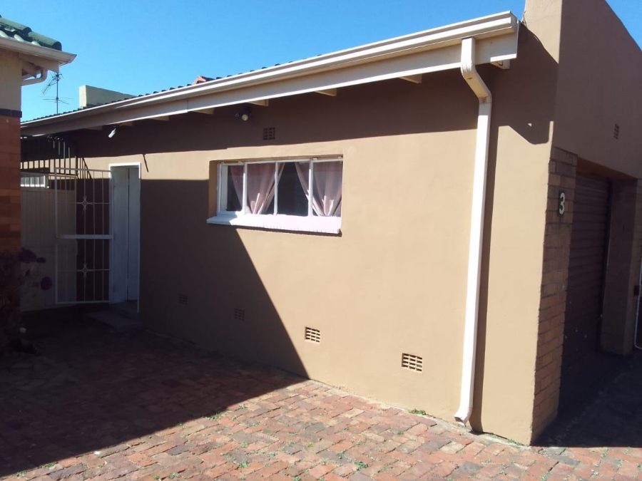 2 Bedroom Property for Sale in Chrisville Gauteng
