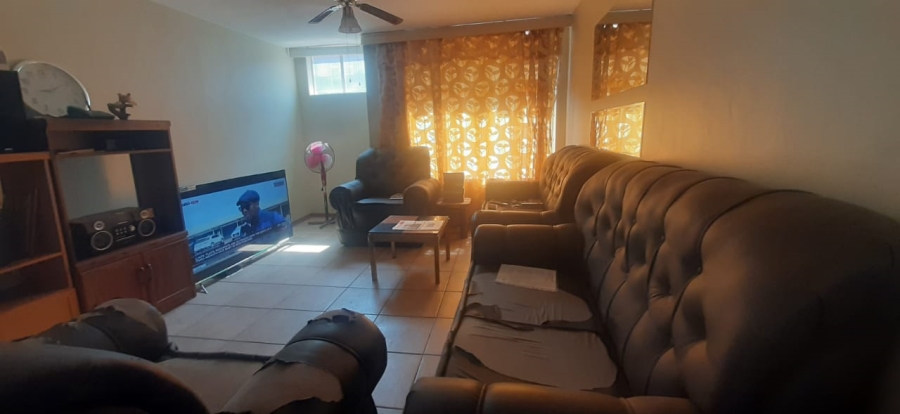 To Let 1 Bedroom Property for Rent in Wonderboom South Gauteng