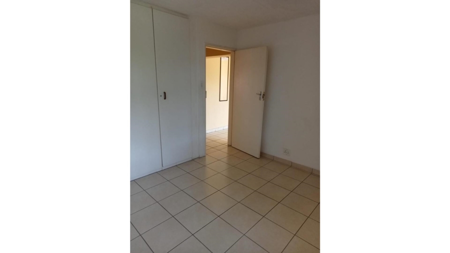 2 Bedroom Property for Sale in Sunninghill Gauteng