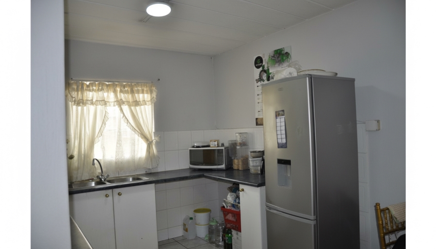 2 Bedroom Property for Sale in Vorna Valley Gauteng