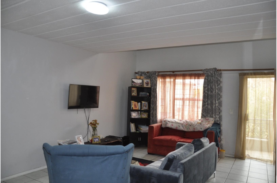 2 Bedroom Property for Sale in Vorna Valley Gauteng