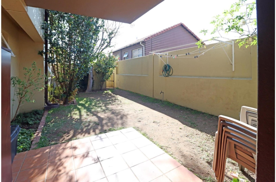 2 Bedroom Property for Sale in Vorna Valley Gauteng