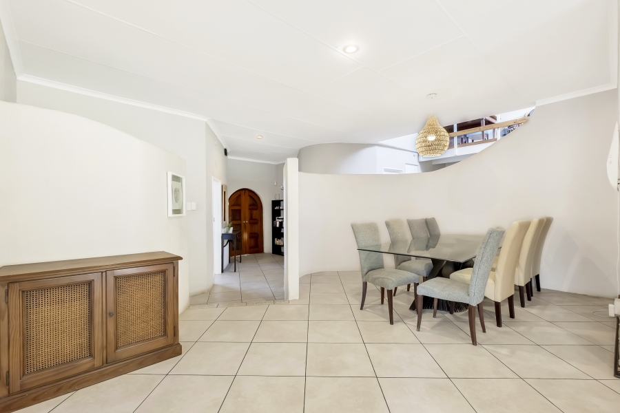 4 Bedroom Property for Sale in Linden Gauteng