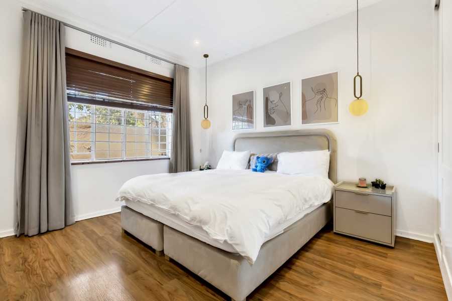 4 Bedroom Property for Sale in Linden Gauteng