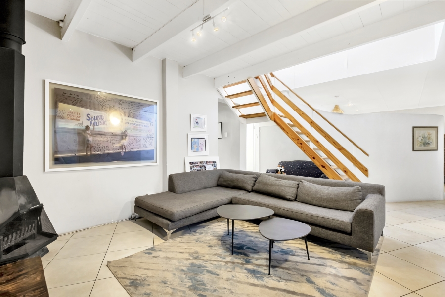 4 Bedroom Property for Sale in Linden Gauteng