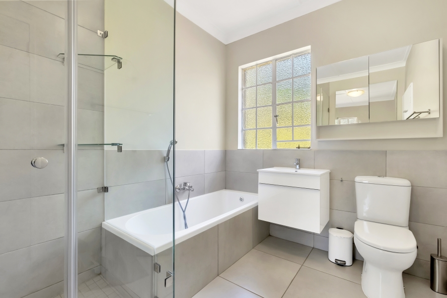 4 Bedroom Property for Sale in Linden Gauteng