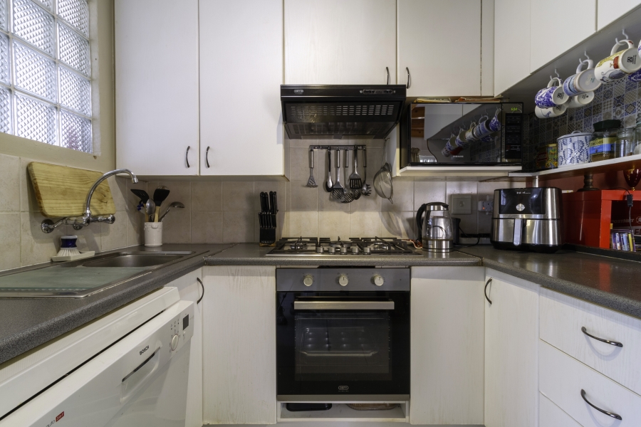 3 Bedroom Property for Sale in Wilgeheuwel Gauteng