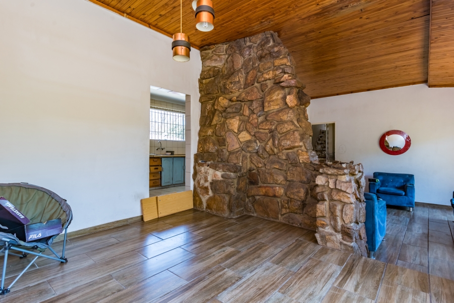 3 Bedroom Property for Sale in Wilro Park Gauteng