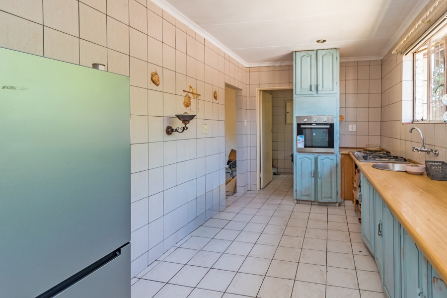 3 Bedroom Property for Sale in Wilro Park Gauteng