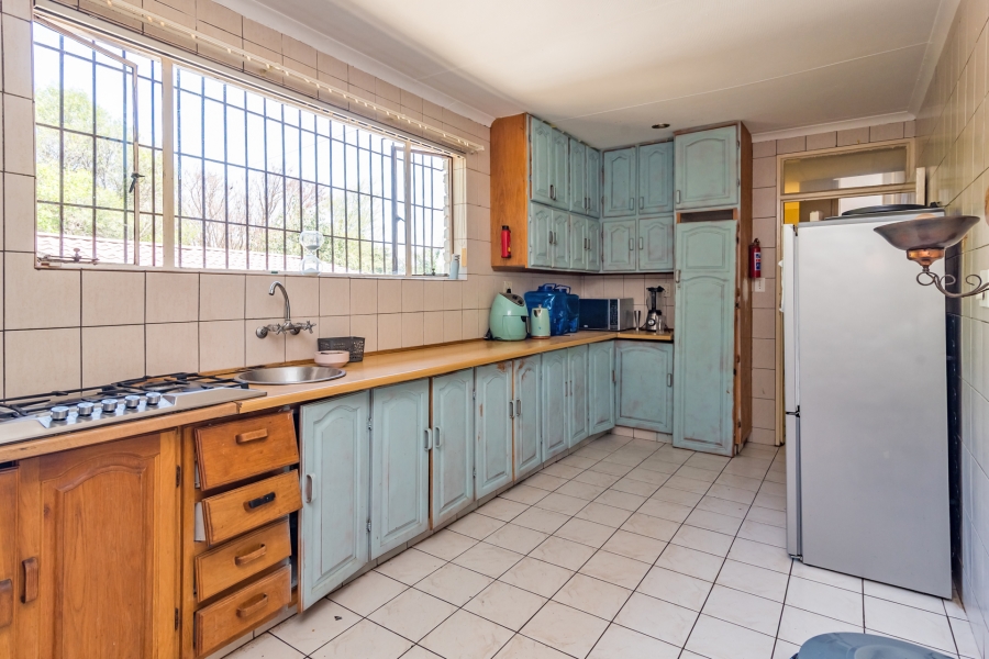 3 Bedroom Property for Sale in Wilro Park Gauteng