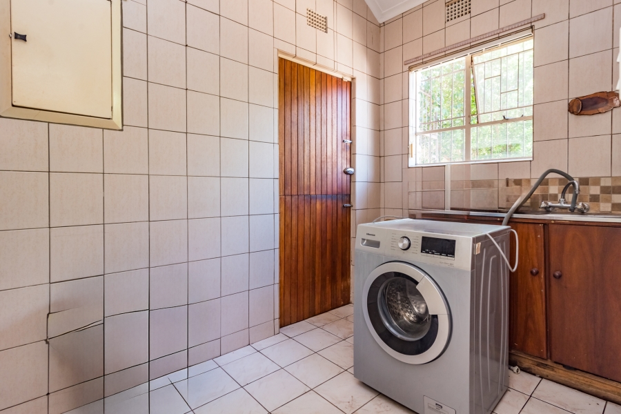 3 Bedroom Property for Sale in Wilro Park Gauteng