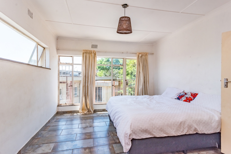 3 Bedroom Property for Sale in Wilro Park Gauteng