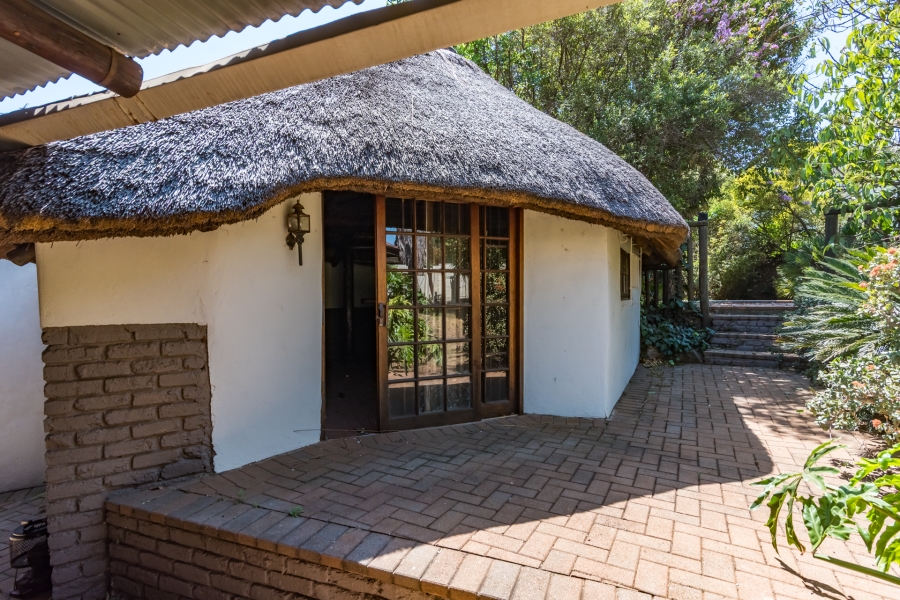 3 Bedroom Property for Sale in Wilro Park Gauteng
