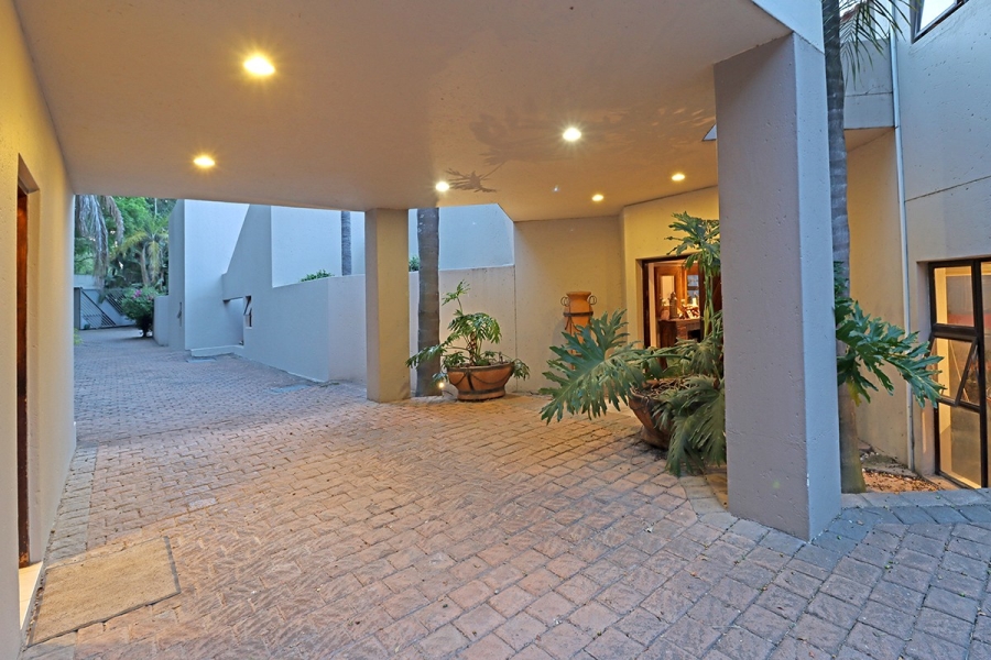 4 Bedroom Property for Sale in Bryanston Gauteng