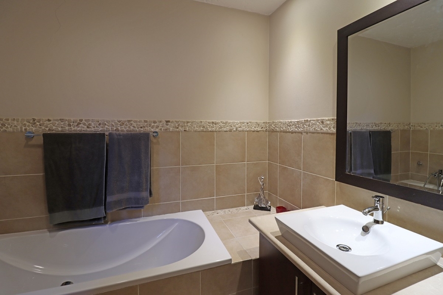 4 Bedroom Property for Sale in Bryanston Gauteng