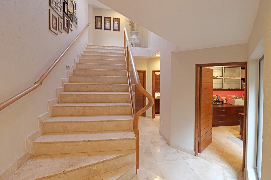 4 Bedroom Property for Sale in Bryanston Gauteng
