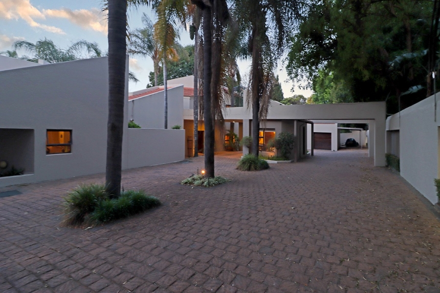 4 Bedroom Property for Sale in Bryanston Gauteng