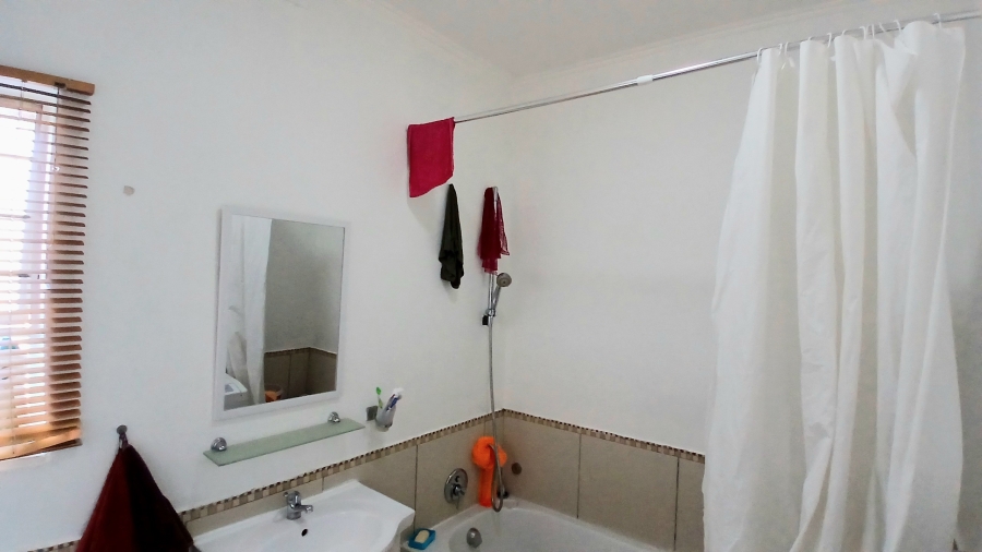 2 Bedroom Property for Sale in Ferndale Gauteng
