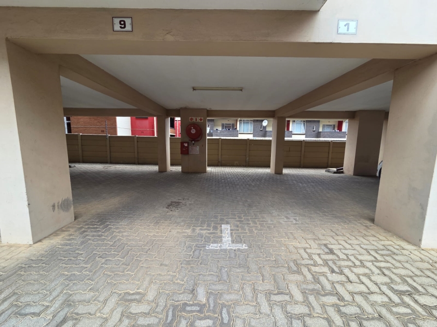 1 Bedroom Property for Sale in Florida Gauteng