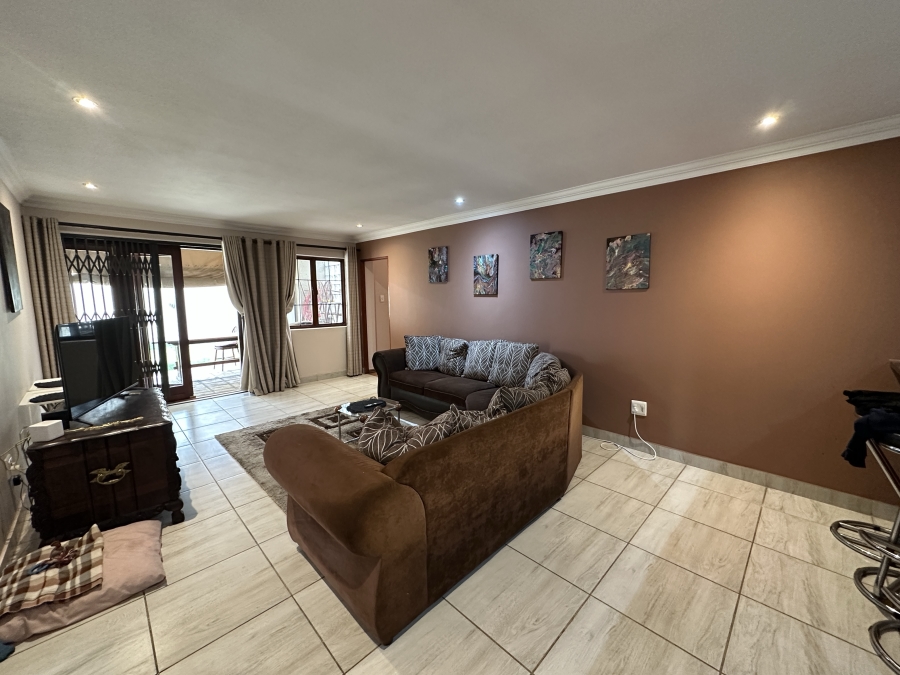 4 Bedroom Property for Sale in Verwoerdpark Gauteng