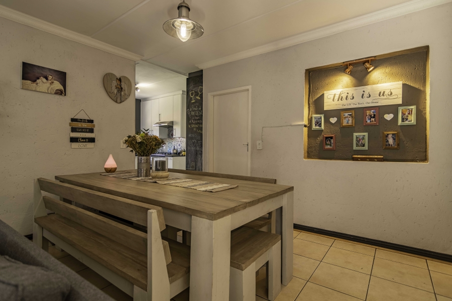 3 Bedroom Property for Sale in Honeydew Ridge Gauteng