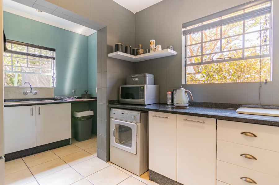 3 Bedroom Property for Sale in Honeydew Ridge Gauteng